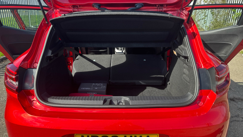 Renault Clio 1.0 TCe 90 SE Edition 5dr Petrol Hatchback